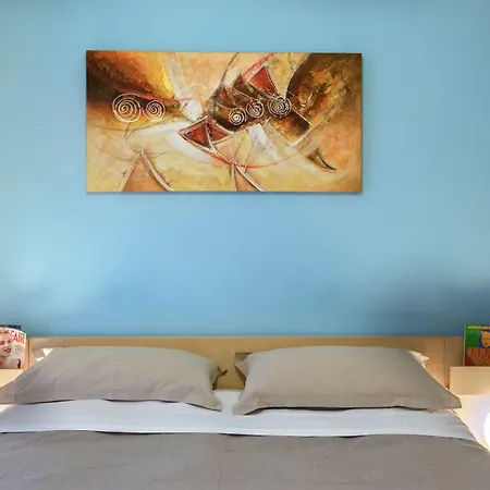 בית הארחה El Dorado Vatican 4*